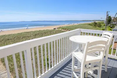 Waves Oceanfront Beach Facing Private Deck